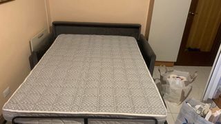 Divano letto grigio in alcantara