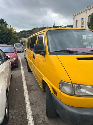Volkswagen Transporter 2001 2.5 TDI larga(5,2m)