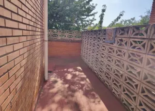 Piso con garaje cerca estación tren de León