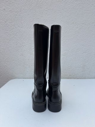 Botas altas negras