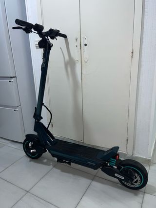 Patinete Eléctrico Cecotec Bongo 1200W