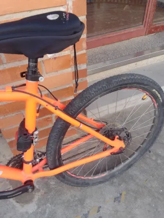 Bicicleta MTB Naranja