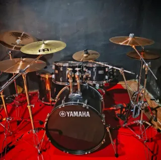 Batería Yamaha Rydeen Black Glitter