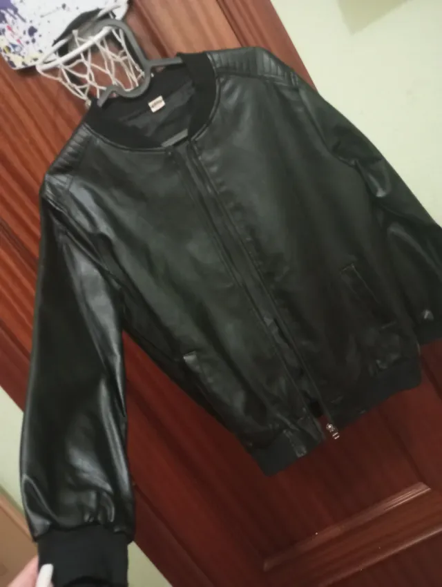 Cazadora polipiel negra niñ@ T12/14