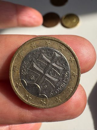 Moneda 1 Euro Eslovaquia Escudo Nacional 2009