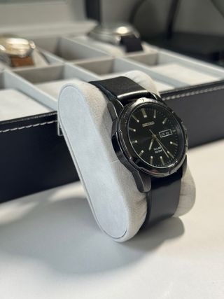 Reloj Seiko Solar Negro