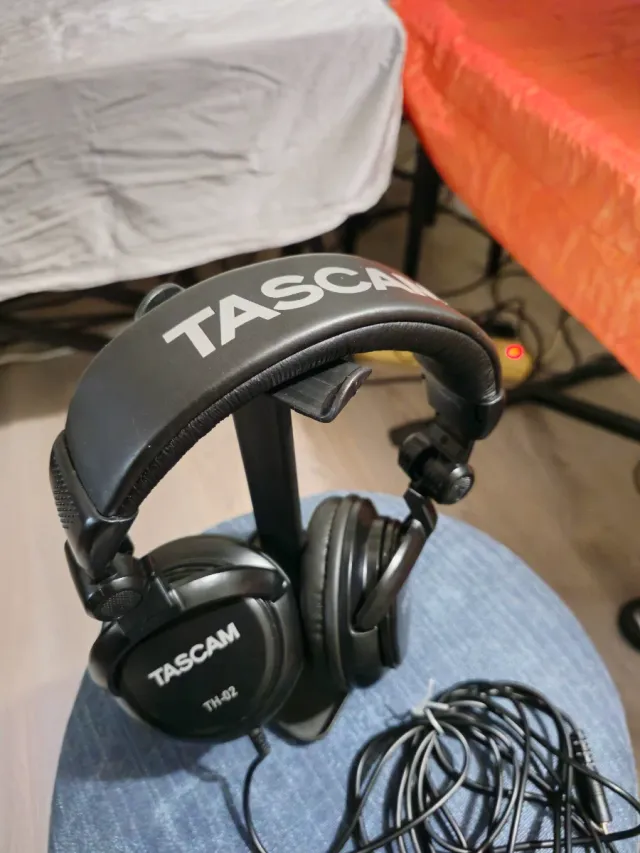 Cuffie Tascam TH-02 Nere