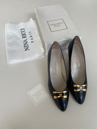 Tacones Nina Ricci Talla 38 Negros