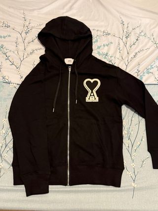 Sudadera Ami Negra con Logo Corazón