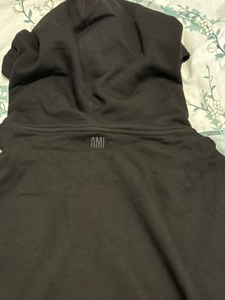 Sudadera Ami Negra con Logo Corazón