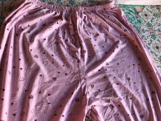 Pigiama rosa con cuoricini