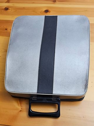 Macchina da scrivere Olivetti Lettera DL