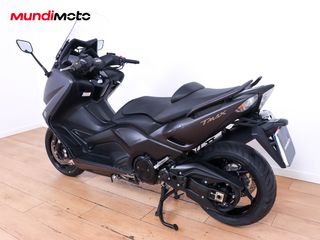 YAMAHA T-MAX 530