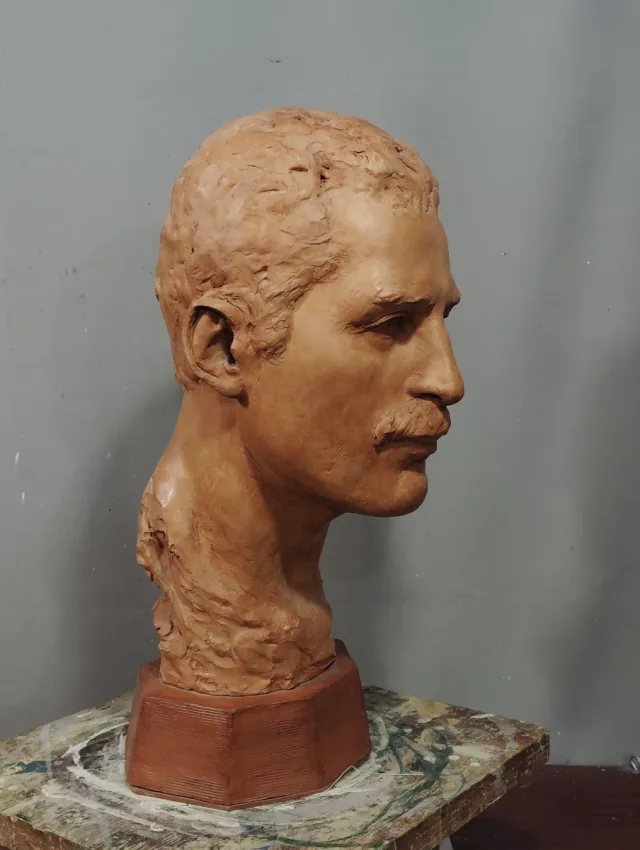 Escultura Freddie Mercury