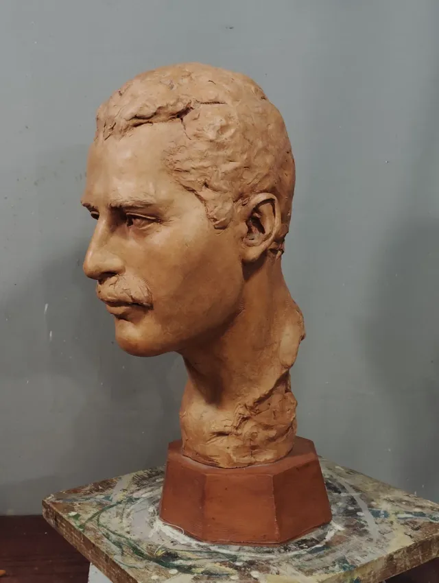 Escultura Freddie Mercury