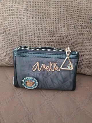Monedero Billetera Anekke Negro y Dorado