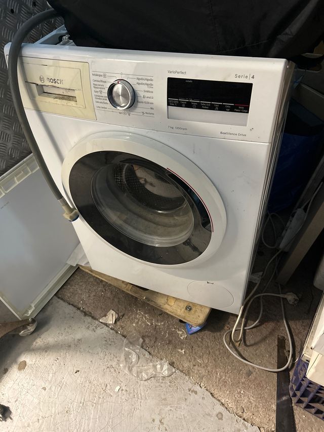 2 Lavadoras . Bosch Serie 4 VarioPerfect Despiece.