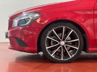 Mercedes-Benz Clase CLA CLA 220 CDI Aut. AMG Line