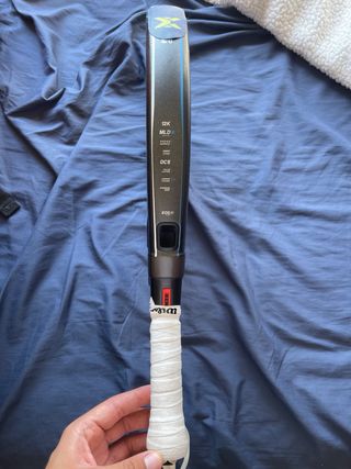 Pala de pádel NOX AT10