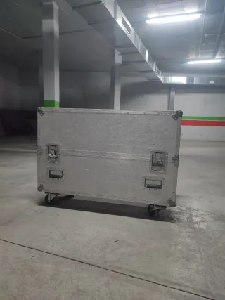 Cajón Hard Case con ruedas