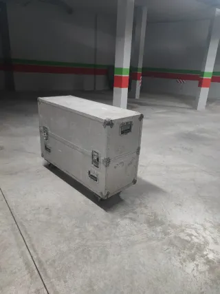 Cajón Hard Case con ruedas