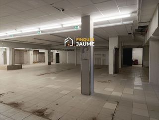 Local comercial en venta en Almacelles