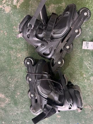 Patines en línea negros T45