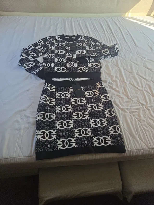 Completo Pinko donna gonna e maglia fantasia