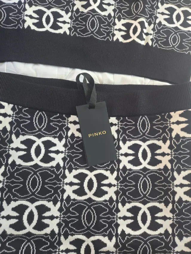 Completo Pinko donna gonna e maglia fantasia