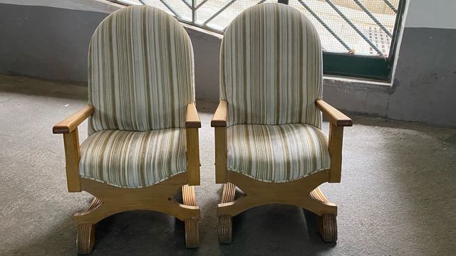 Par de Butacas Tapizadas