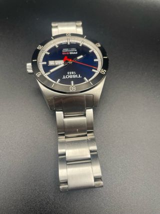 Tissot PRS 516 automático