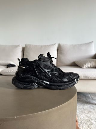 Balenciaga Runner Negras