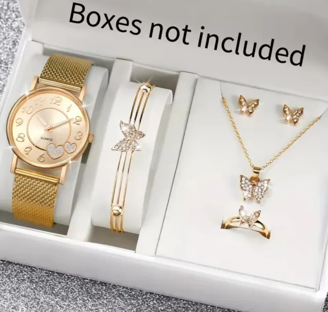 Conjunto de reloj y bolsera y año y pendientes