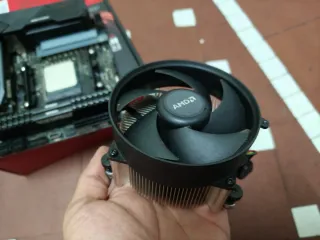 B550-I - R5 3600X - 16 GB 3200