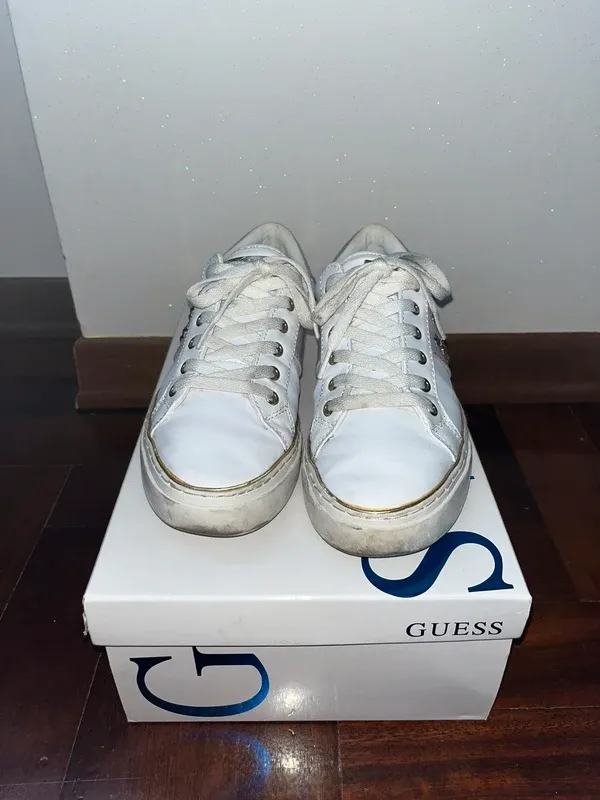 Scarpe Guess