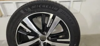Rueda 225/55 R18 Peugeot 3008 Sin usar