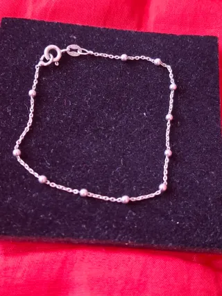 Pulsera de plata de ley 925 .