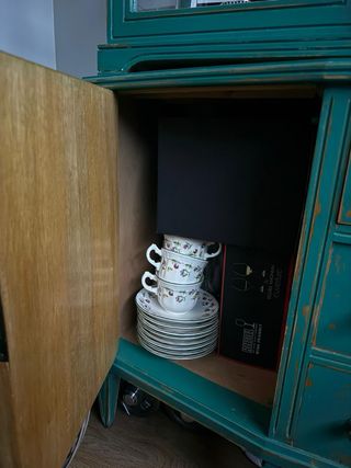 Preciosa vitrina restaurada estilo vintage REBAJA