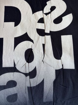 Camiseta Desigual Negra