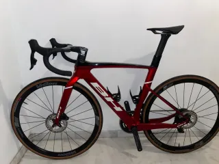 Bicicleta BH Aerolight Carretera