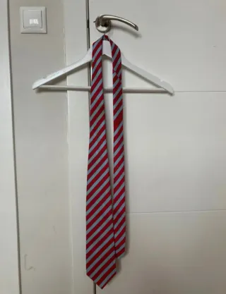 Corbata Francisco Pavón Rayas Rojo y Gris