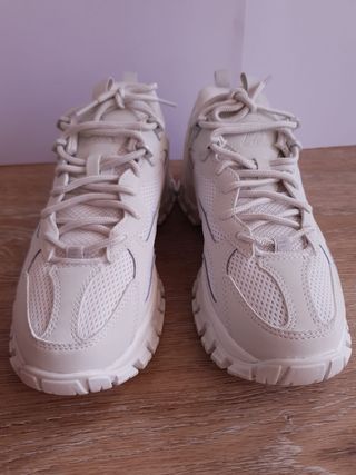 Zapatillas Fila Traycer Chunky Blancas