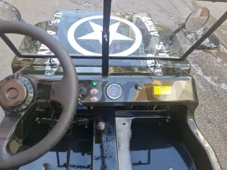 Jeep militar  2025