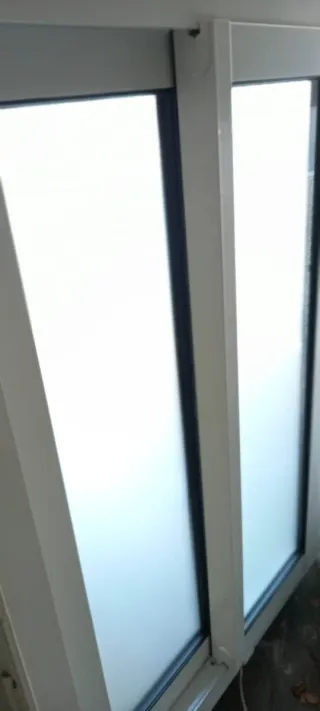 Ventana corredera PVC blanca