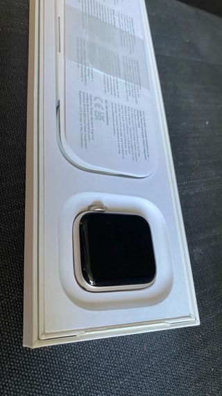 Apple Watch SE 2ª Gen 40mm Starlight