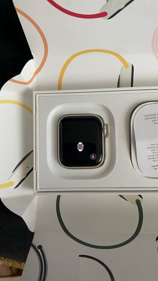 Apple Watch SE 2ª Gen 40mm Starlight