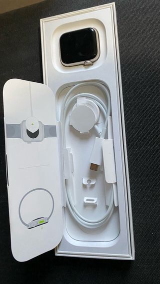 Apple Watch SE 2ª Gen 40mm Starlight