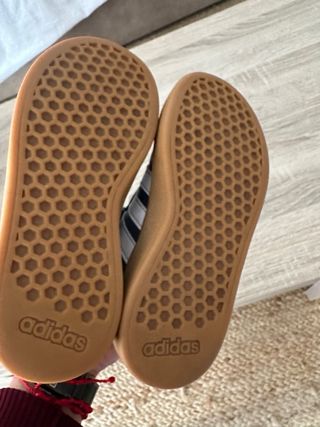 Zapatillas Adidas niño Talla 28