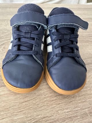 Zapatillas Adidas niño Talla 28