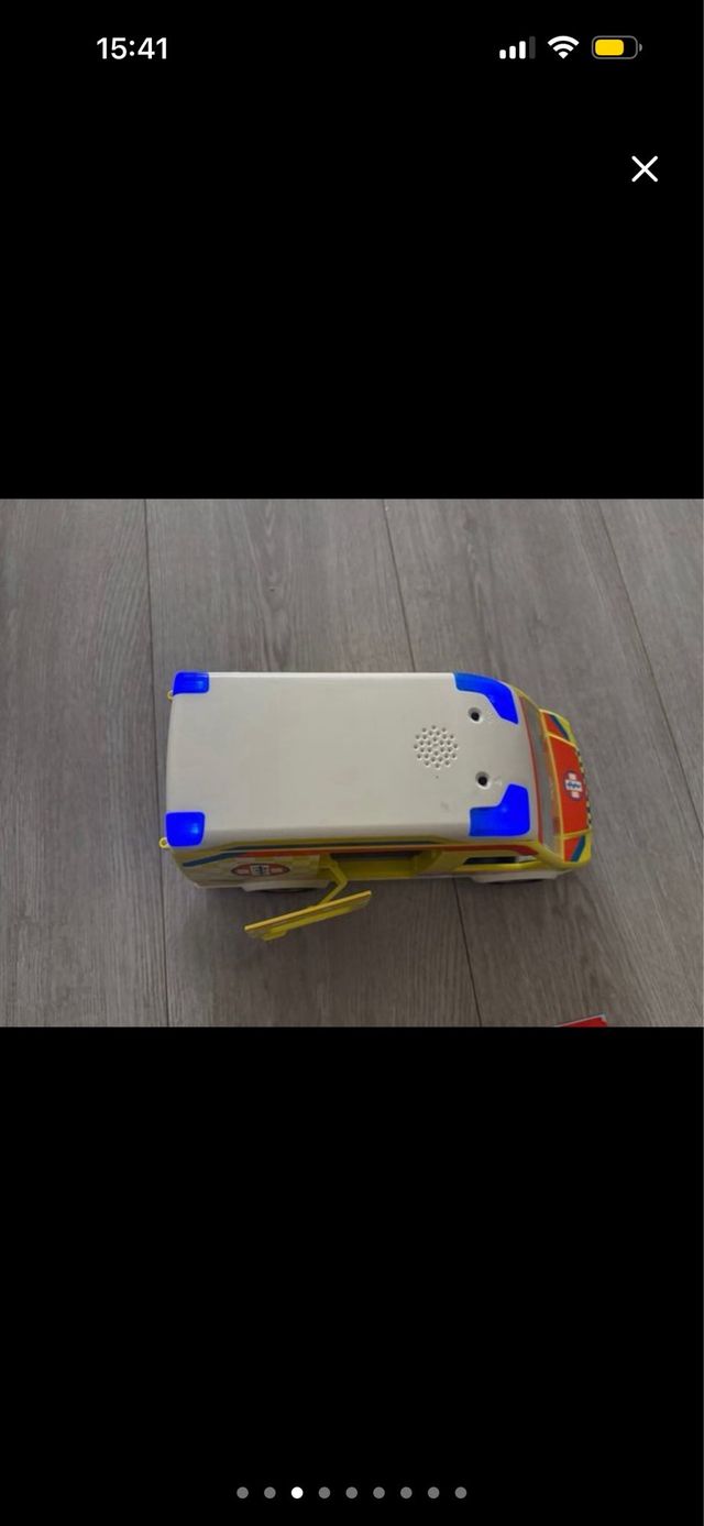 Playmobil City Life Ambulancia 71202